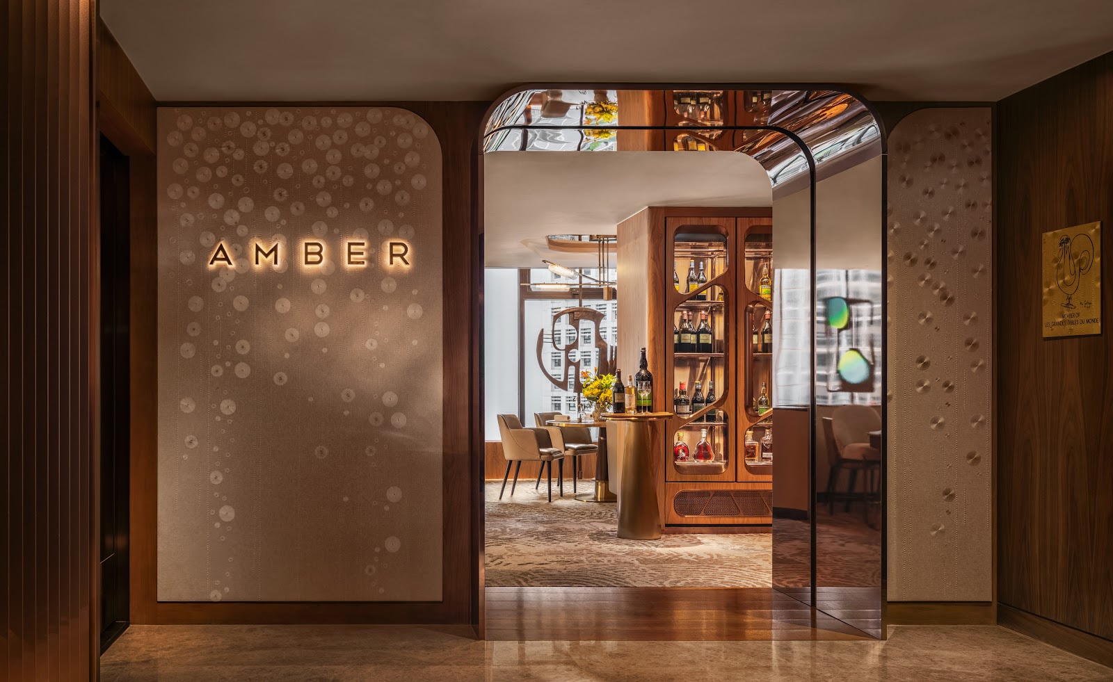 The Landmark Mandarin Oriental, Hong Kong