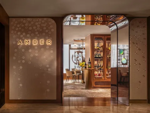 The Landmark Mandarin Oriental, Hong Kong