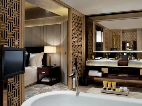 The Ritz-Carlton Hong Kong