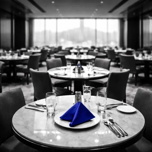 Hong Kong Summer Dining: When the Air-Con Dining Room Becomes the Whole Point